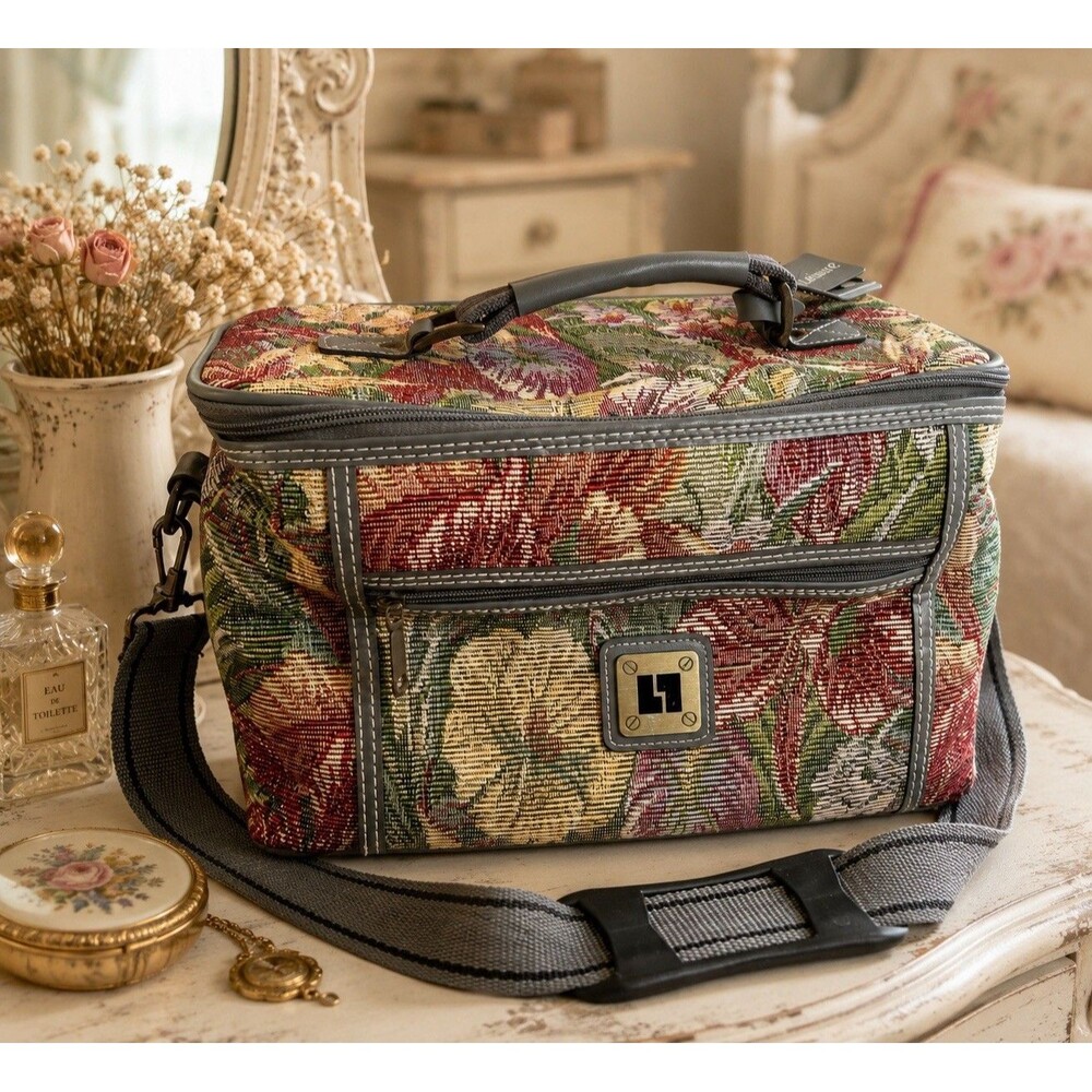 Leisure Vtg Floral Tapestry Train Case Makeup Bag Weekender Travel Case Floral